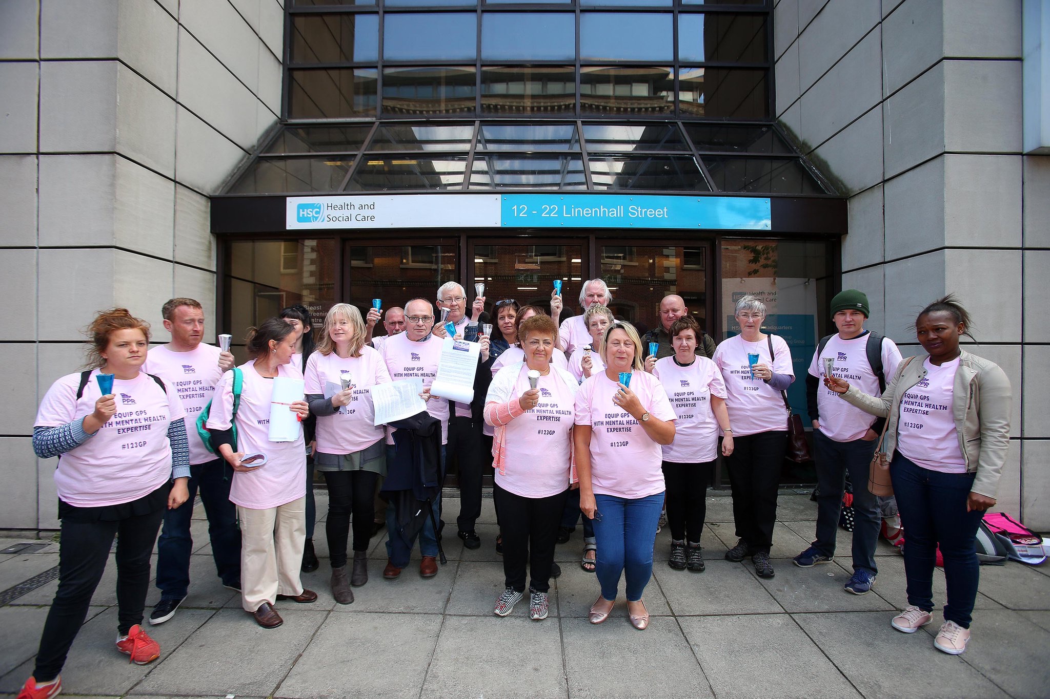 123GP campaigners handed over a petition to the HSCB calling for adequate funding for GP based counselling 